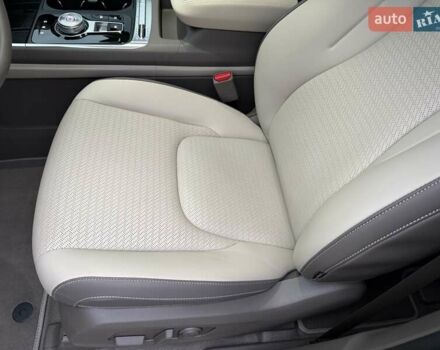 Черный Киа Карнивал, объемом двигателя 2.2 л и пробегом 12 тыс. км за 67000 $, фото 19 на Automoto.ua