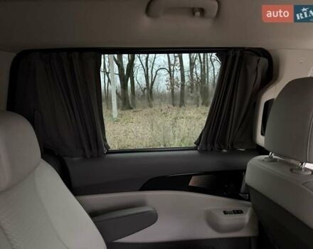 Черный Киа Карнивал, объемом двигателя 2.2 л и пробегом 12 тыс. км за 67000 $, фото 41 на Automoto.ua