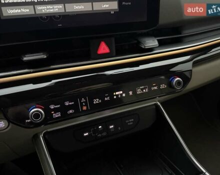 Черный Киа Карнивал, объемом двигателя 2.2 л и пробегом 12 тыс. км за 67000 $, фото 47 на Automoto.ua