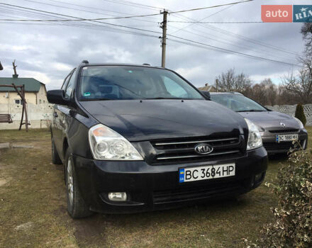 Черный Киа Карнивал, объемом двигателя 2.9 л и пробегом 290 тыс. км за 7000 $, фото 1 на Automoto.ua