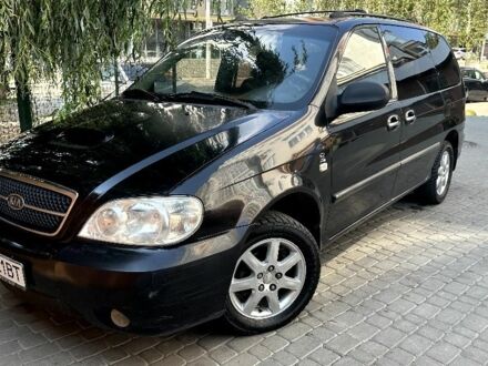 Киа Карнивал 2004 в Ивано-Франковске на Automoto.ua Черный Киа Карнивал, объемом двигателя 2.9 л и пробегом 314 тыс. км за 5000 $, фото 1 на Automoto.ua