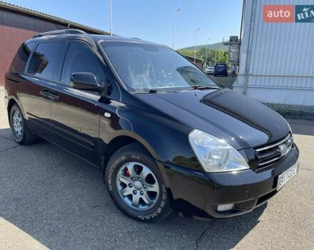 Черный Киа Карнивал, объемом двигателя 2.9 л и пробегом 223 тыс. км за 6300 $, фото 1 на Automoto.ua