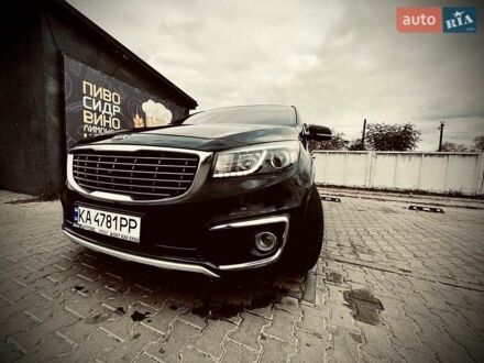 Черный Киа Карнивал, объемом двигателя 2.2 л и пробегом 215 тыс. км за 21700 $, фото 1 на Automoto.ua