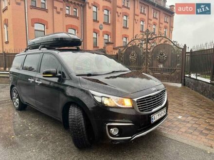 Киа Карнивал 2014 в Киеве на Automoto.ua Черный Киа Карнивал, объемом двигателя 2.2 л и пробегом 290 тыс. км за 18500 $, фото 1 на Automoto.ua