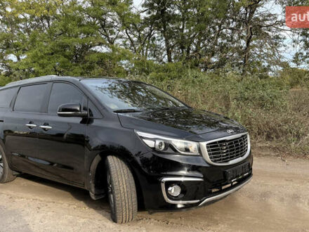 Киа Карнивал 2017 в Белгород-Днестровском на Automoto.ua Черный Киа Карнивал, объемом двигателя 2.2 л и пробегом 105 тыс. км за 19900 $, фото 1 на Automoto.ua