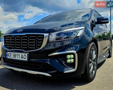 Чорний Кіа Карнівал, об'ємом двигуна 2.2 л та пробігом 132 тис. км за 22900 $, фото 1 на Automoto.ua