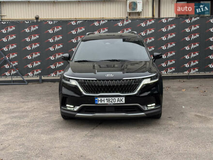 Черный Киа Карнивал, объемом двигателя 2.15 л и пробегом 139 тыс. км за 32800 $, фото 1 на Automoto.ua
