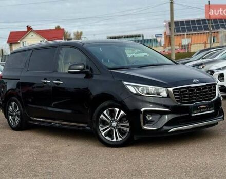 Черный Киа Карнивал, объемом двигателя 2.2 л и пробегом 78 тыс. км за 25500 $, фото 1 на Automoto.ua