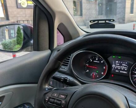 Коричневый Киа Карнивал, объемом двигателя 2.2 л и пробегом 154 тыс. км за 21500 $, фото 26 на Automoto.ua