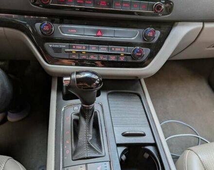 Коричневый Киа Карнивал, объемом двигателя 2.2 л и пробегом 154 тыс. км за 21500 $, фото 31 на Automoto.ua