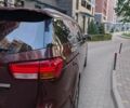 Коричневый Киа Карнивал, объемом двигателя 2.2 л и пробегом 154 тыс. км за 21500 $, фото 23 на Automoto.ua