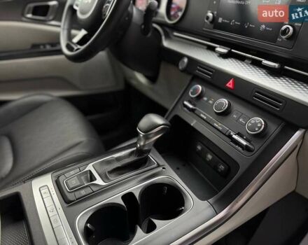 Коричневый Киа Карнивал, объемом двигателя 3.47 л и пробегом 39 тыс. км за 26500 $, фото 20 на Automoto.ua