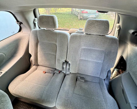 Красный Киа Карнивал, объемом двигателя 2.9 л и пробегом 250 тыс. км за 6000 $, фото 15 на Automoto.ua