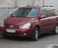 Красный Киа Карнивал, объемом двигателя 2.9 л и пробегом 350 тыс. км за 3000 $, фото 3 на Automoto.ua
