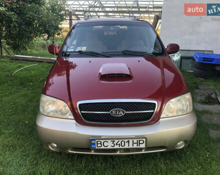 Красный Киа Карнивал, объемом двигателя 2.9 л и пробегом 250 тыс. км за 6000 $, фото 21 на Automoto.ua
