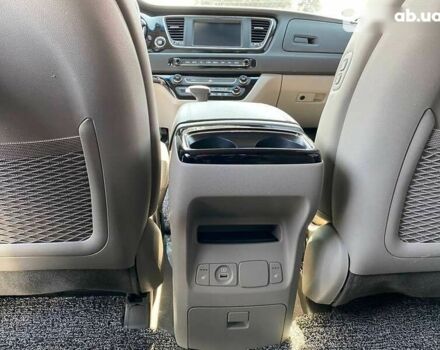 Киа Карнивал 2019 в Киеве на Automoto.ua Киа Карнивал, объемом двигателя 2.2 л и пробегом 90 тыс. км за 31000 $, фото 12 на Automoto.ua