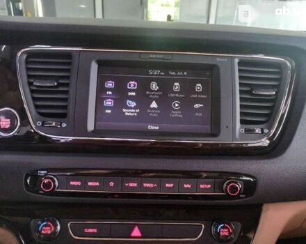 Кіа Карнівал, об'ємом двигуна 2.2 л та пробігом 144 тис. км за 31000 $, фото 21 на Automoto.ua