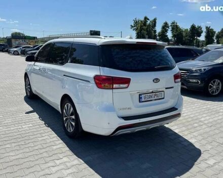 Киа Карнивал, объемом двигателя 2.2 л и пробегом 174 тыс. км за 18000 $, фото 3 на Automoto.ua