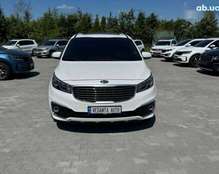 Киа Карнивал, объемом двигателя 2.2 л и пробегом 174 тыс. км за 18000 $, фото 1 на Automoto.ua