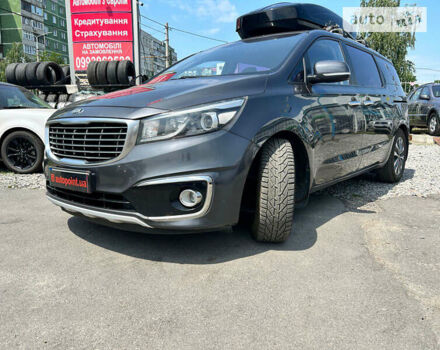 Киа Карнивал, объемом двигателя 2.2 л и пробегом 168 тыс. км за 19499 $, фото 4 на Automoto.ua