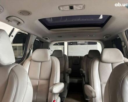 Киа Карнивал, объемом двигателя 2.2 л и пробегом 220 тыс. км за 21900 $, фото 21 на Automoto.ua