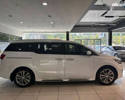 Киа Карнивал, объемом двигателя 2.2 л и пробегом 220 тыс. км за 21900 $, фото 7 на Automoto.ua