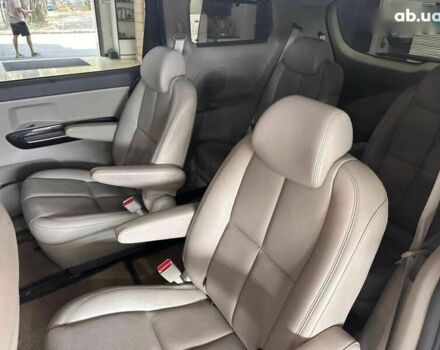 Киа Карнивал, объемом двигателя 2.2 л и пробегом 220 тыс. км за 21900 $, фото 20 на Automoto.ua