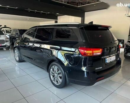 Киа Карнивал, объемом двигателя 2.2 л и пробегом 179 тыс. км за 23500 $, фото 7 на Automoto.ua