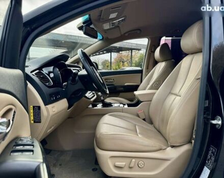 Киа Карнивал, объемом двигателя 2.2 л и пробегом 179 тыс. км за 19900 $, фото 23 на Automoto.ua
