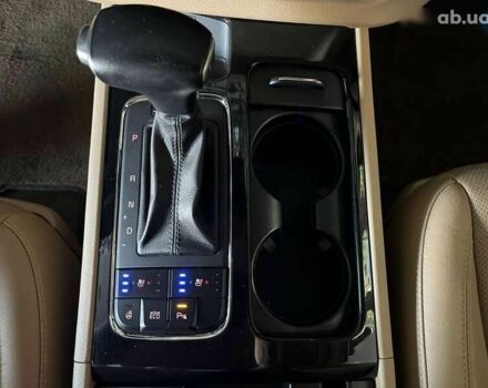 Киа Карнивал, объемом двигателя 2.2 л и пробегом 179 тыс. км за 23500 $, фото 16 на Automoto.ua