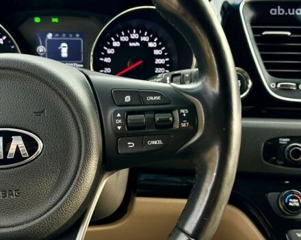 Киа Карнивал, объемом двигателя 2.2 л и пробегом 179 тыс. км за 19900 $, фото 24 на Automoto.ua