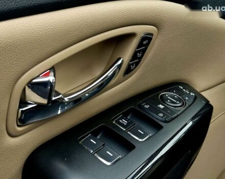 Киа Карнивал, объемом двигателя 2.2 л и пробегом 179 тыс. км за 19900 $, фото 19 на Automoto.ua