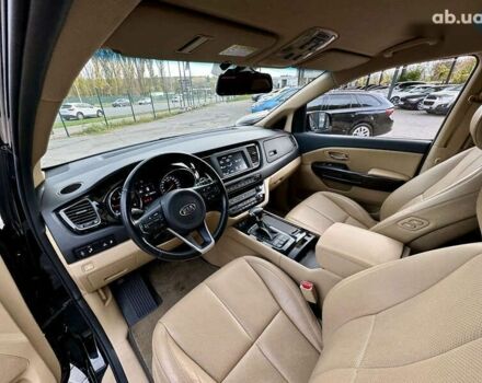 Киа Карнивал, объемом двигателя 2.2 л и пробегом 179 тыс. км за 19900 $, фото 22 на Automoto.ua