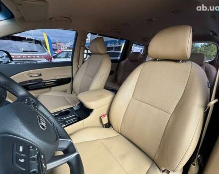 Киа Карнивал, объемом двигателя 2.2 л и пробегом 41 тыс. км за 30500 $, фото 20 на Automoto.ua