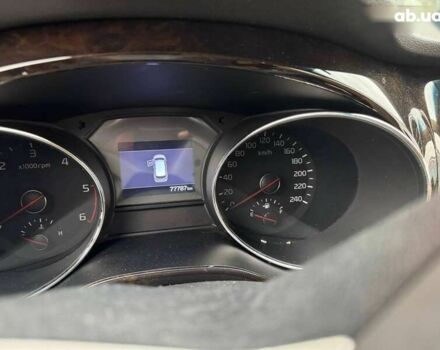 Кіа Карнівал, об'ємом двигуна 2.2 л та пробігом 77 тис. км за 19000 $, фото 17 на Automoto.ua