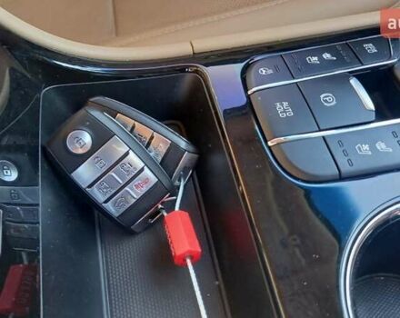 Киа Карнивал, объемом двигателя 2.2 л и пробегом 134 тыс. км за 28900 $, фото 2 на Automoto.ua