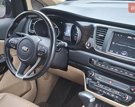 Киа Карнивал, объемом двигателя 2.2 л и пробегом 134 тыс. км за 28900 $, фото 26 на Automoto.ua