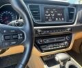 Киа Карнивал, объемом двигателя 2.2 л и пробегом 71 тыс. км за 26500 $, фото 10 на Automoto.ua