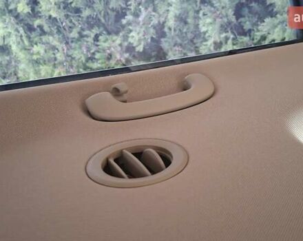 Киа Карнивал, объемом двигателя 2.2 л и пробегом 134 тыс. км за 28900 $, фото 37 на Automoto.ua