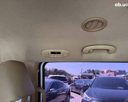 Киа Карнивал, объемом двигателя 2.2 л и пробегом 71 тыс. км за 26500 $, фото 21 на Automoto.ua