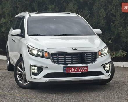 Киа Карнивал, объемом двигателя 2.2 л и пробегом 134 тыс. км за 28900 $, фото 13 на Automoto.ua