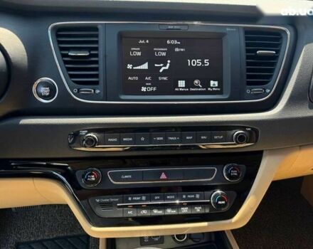 Киа Карнивал, объемом двигателя 2.2 л и пробегом 71 тыс. км за 26500 $, фото 12 на Automoto.ua