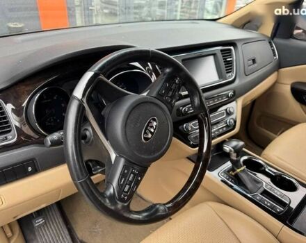Кіа Карнівал, об'ємом двигуна 2.2 л та пробігом 77 тис. км за 19000 $, фото 10 на Automoto.ua
