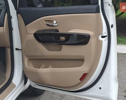 Киа Карнивал, объемом двигателя 2.2 л и пробегом 134 тыс. км за 28900 $, фото 54 на Automoto.ua