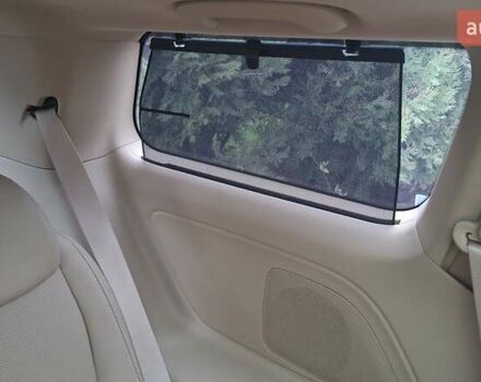 Киа Карнивал, объемом двигателя 2.2 л и пробегом 134 тыс. км за 28900 $, фото 34 на Automoto.ua