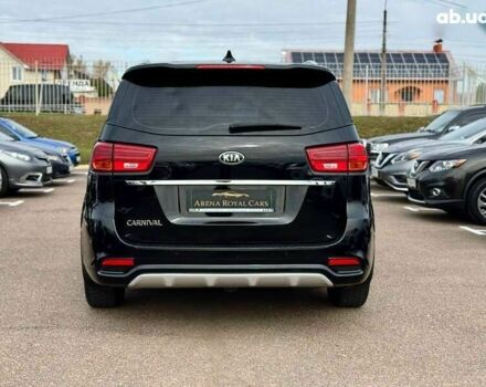 Киа Карнивал, объемом двигателя 2.2 л и пробегом 78 тыс. км за 25500 $, фото 13 на Automoto.ua