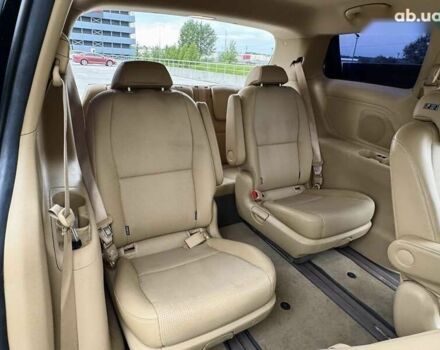 Киа Карнивал, объемом двигателя 2.2 л и пробегом 78 тыс. км за 25500 $, фото 23 на Automoto.ua