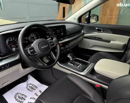 Киа Карнивал, объемом двигателя 3.5 л и пробегом 39 тыс. км за 26500 $, фото 22 на Automoto.ua
