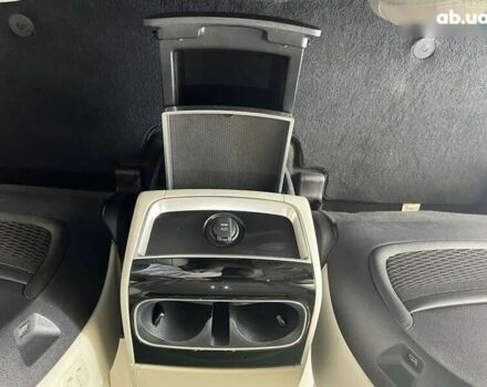 Киа Карнивал, объемом двигателя 2.2 л и пробегом 33 тыс. км за 46500 $, фото 20 на Automoto.ua