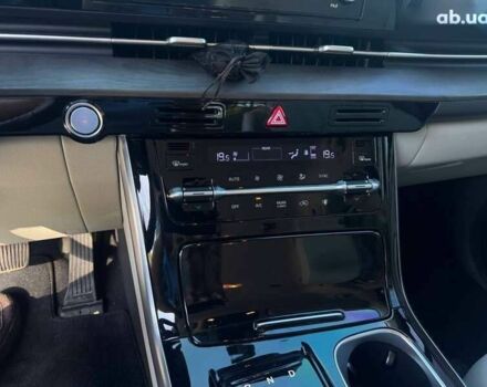 Киа Карнивал, объемом двигателя 2.2 л и пробегом 61 тыс. км за 47500 $, фото 20 на Automoto.ua